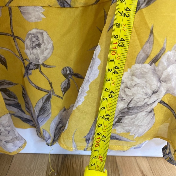 Lucy Paris Marissa Ruffled Yellow Floral Dress Size Medium - Picture 9 of 11